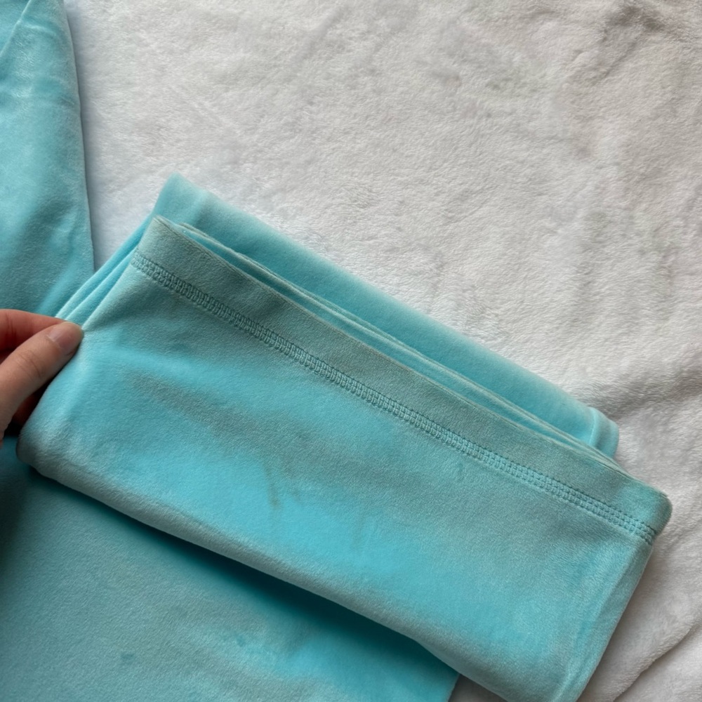 New juicy couture crystal blue tracksuit X-Large - Picture 3 of 5